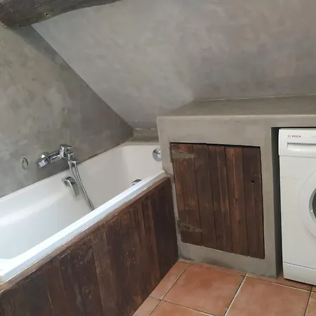 Sevres-babylone 6eme, Rive Gauche Apartment